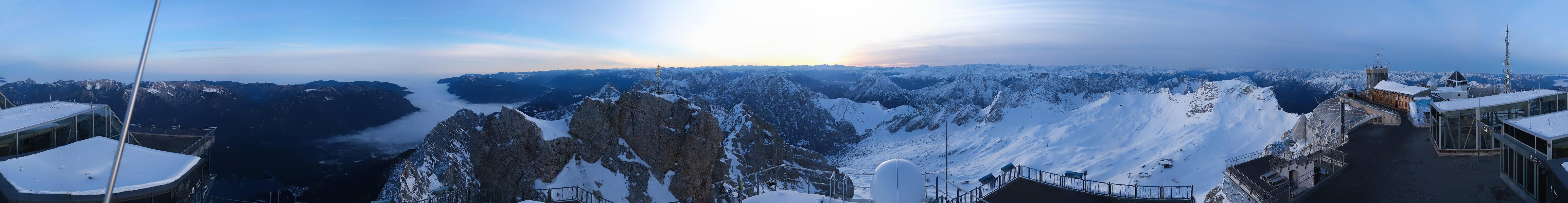 Archiv Foto Webcam Zugspitze: Panoramablick vom Gipfel