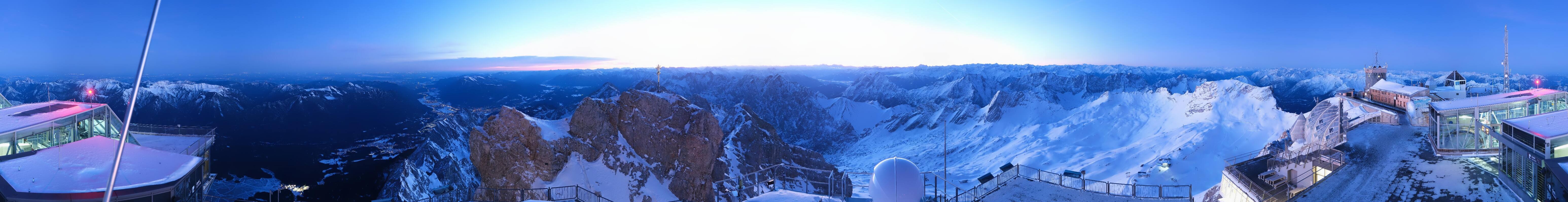 Archived image Webcam Panoramic View Zugspitze