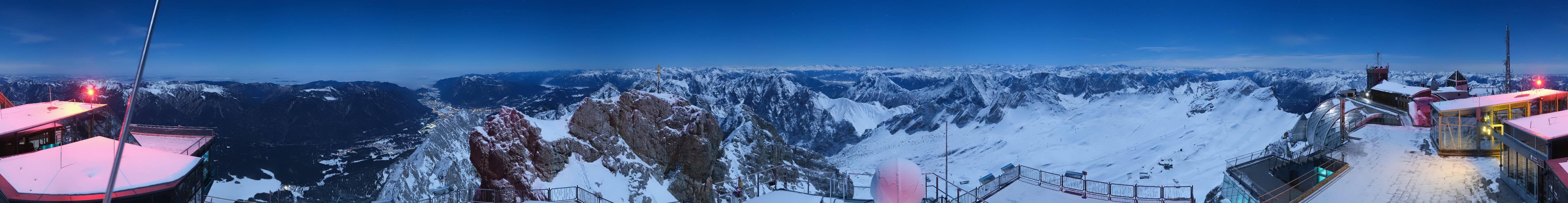 Archiv Foto Webcam Zugspitze: Panoramablick vom Gipfel