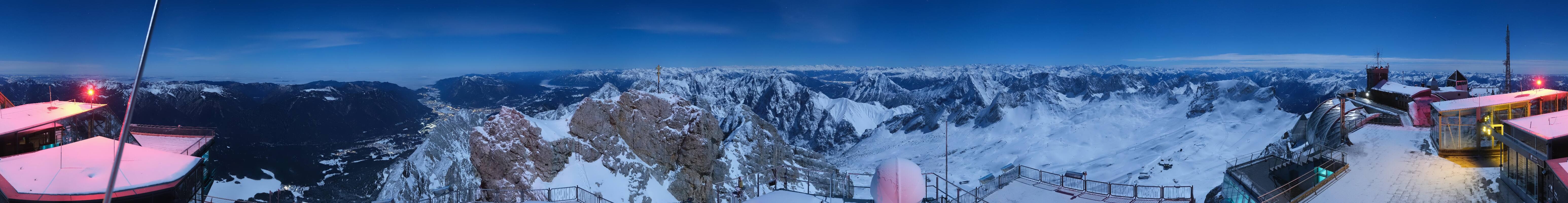 Archiv Foto Webcam Zugspitze: Panoramablick vom Gipfel