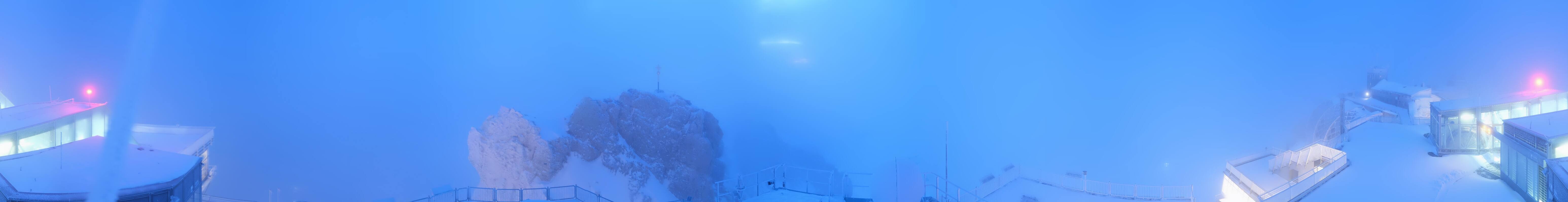 Archiv Foto Webcam Zugspitze: Panoramablick vom Gipfel