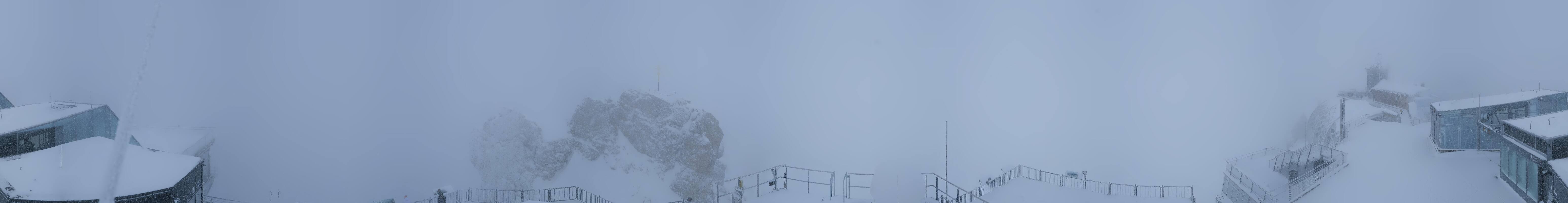 Archiv Foto Webcam Zugspitze: Panoramablick vom Gipfel