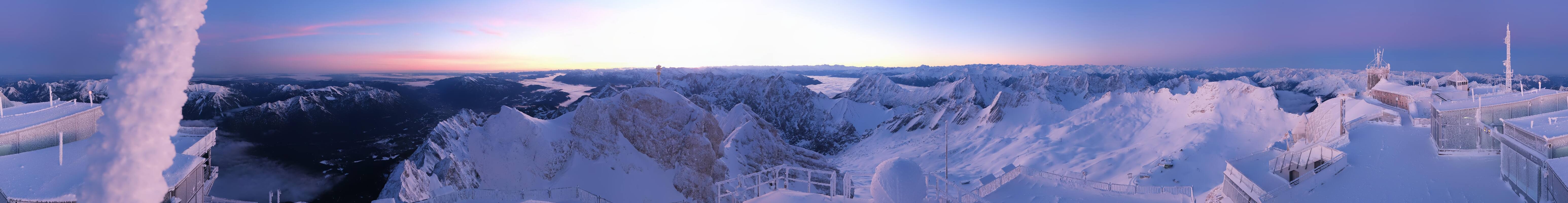 Archiv Foto Webcam Zugspitze: Panoramablick vom Gipfel