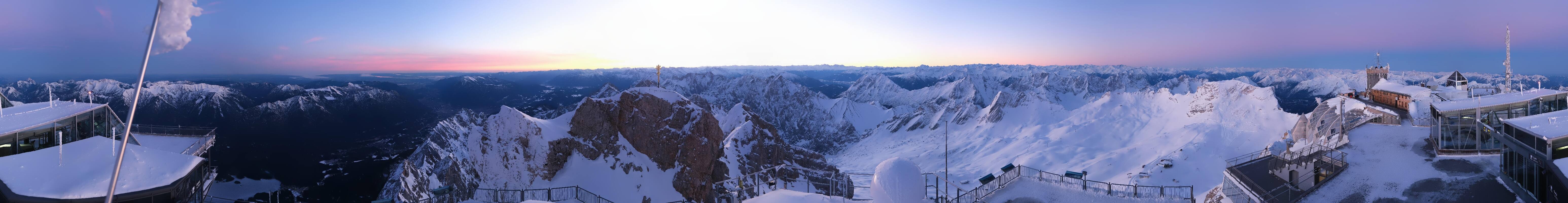 Archiv Foto Webcam Zugspitze: Panoramablick vom Gipfel