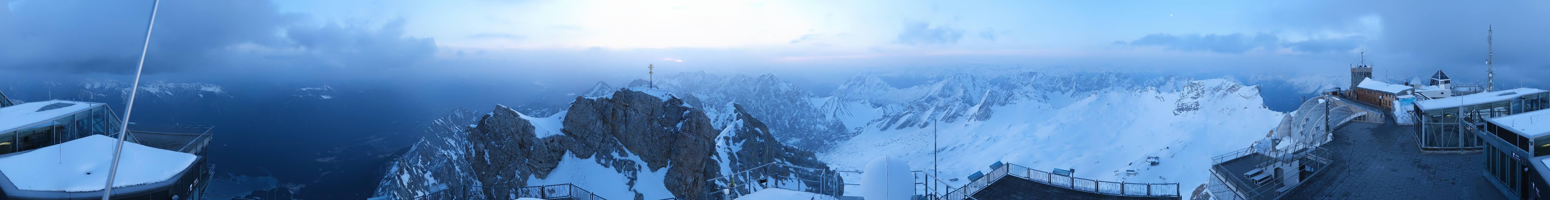 Archiv Foto Webcam Zugspitze: Panoramablick vom Gipfel