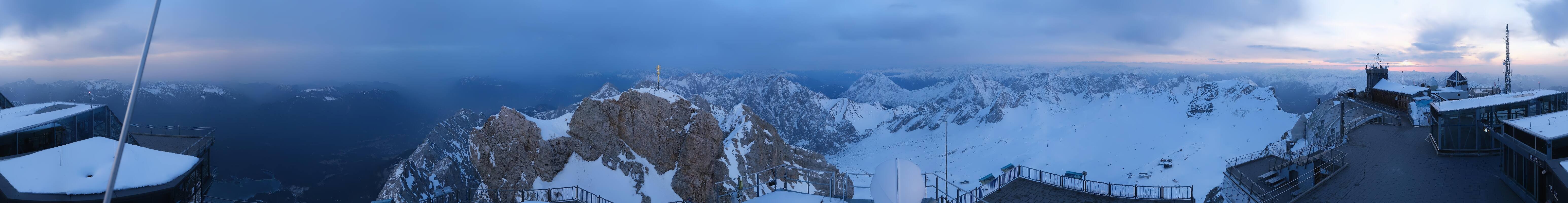 Archiv Foto Webcam Zugspitze: Panoramablick vom Gipfel