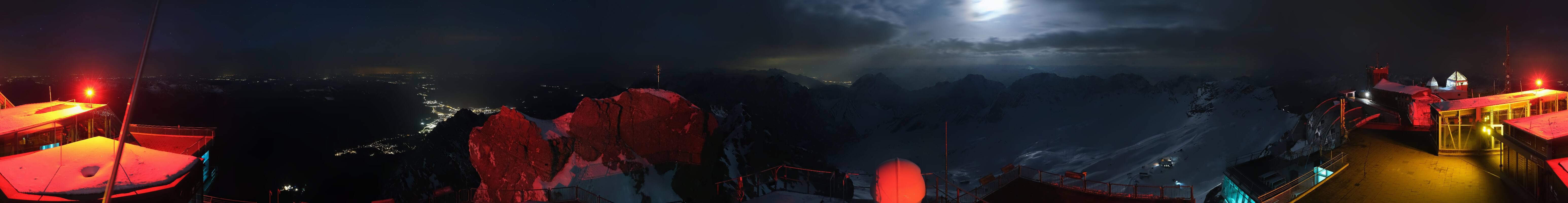 Archiv Foto Webcam Zugspitze: Panoramablick vom Gipfel