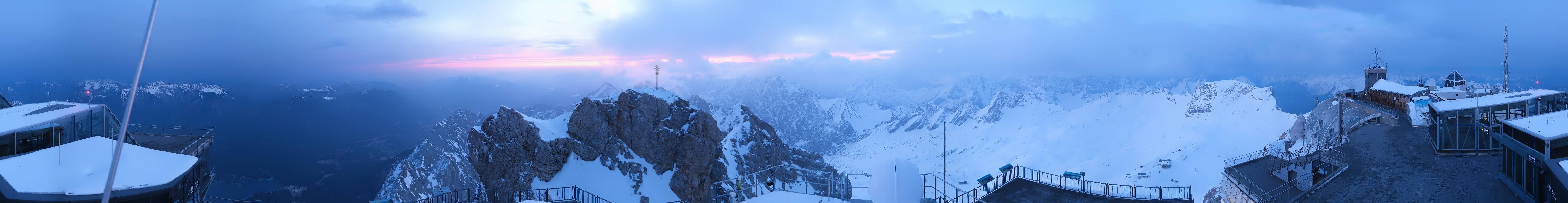 Archiv Foto Webcam Zugspitze: Panoramablick vom Gipfel