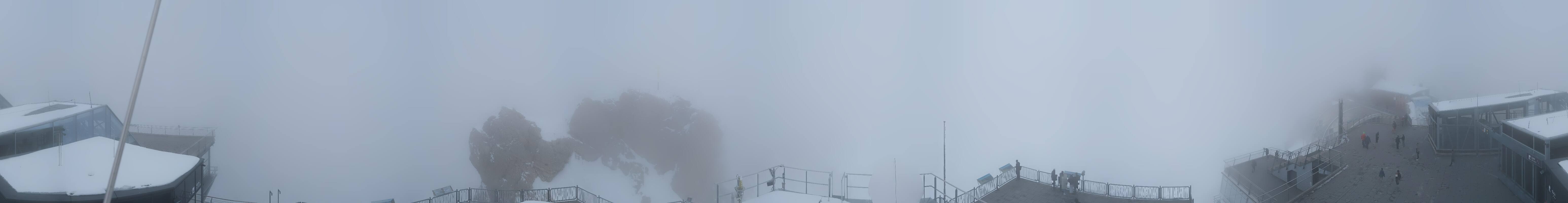 Archiv Foto Webcam Zugspitze: Panoramablick vom Gipfel
