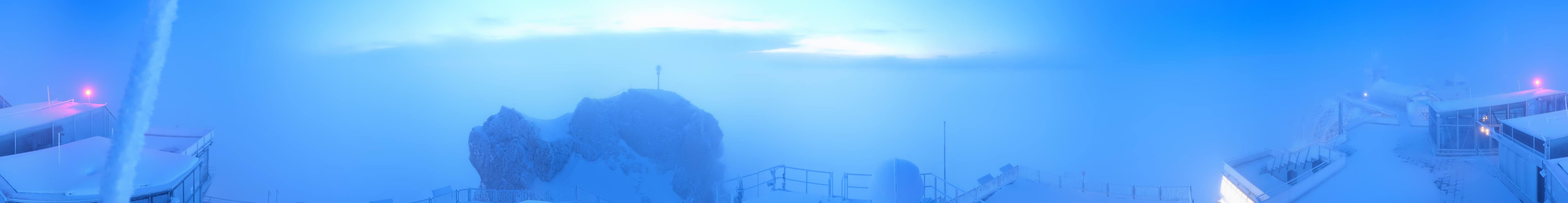 Archiv Foto Webcam Zugspitze: Panoramablick vom Gipfel