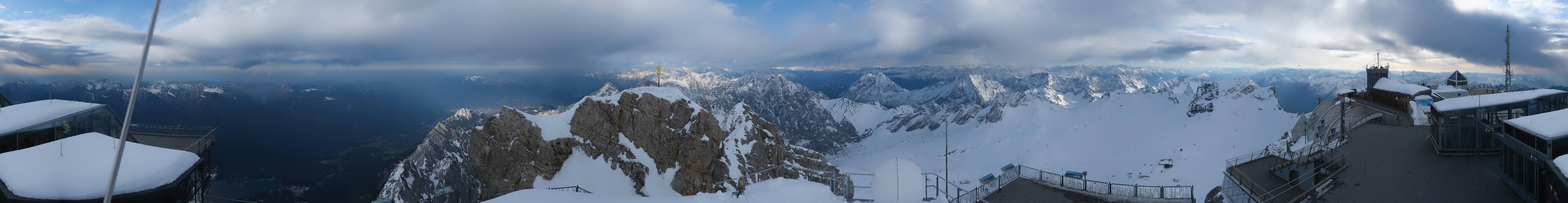 Archiv Foto Webcam Zugspitze: Panoramablick vom Gipfel