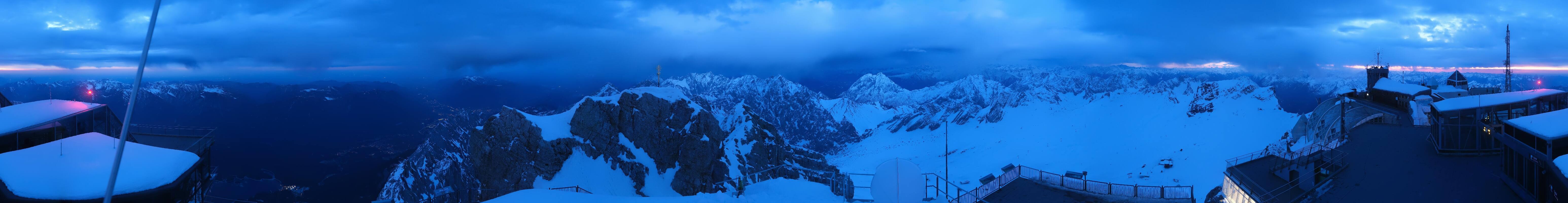 Archiv Foto Webcam Zugspitze: Panoramablick vom Gipfel