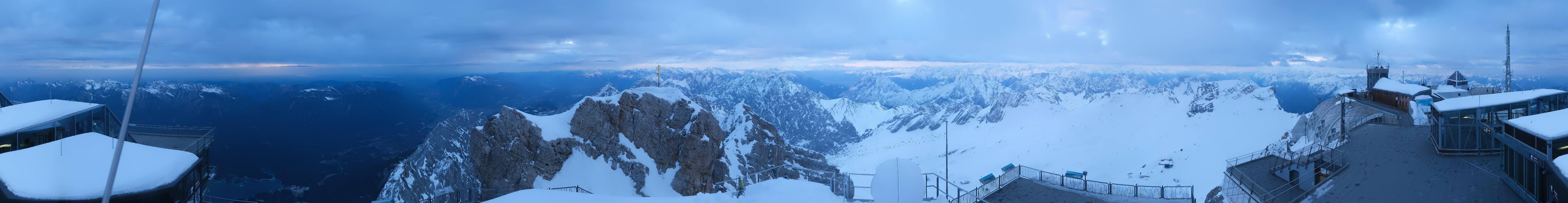 Archiv Foto Webcam Zugspitze: Panoramablick vom Gipfel