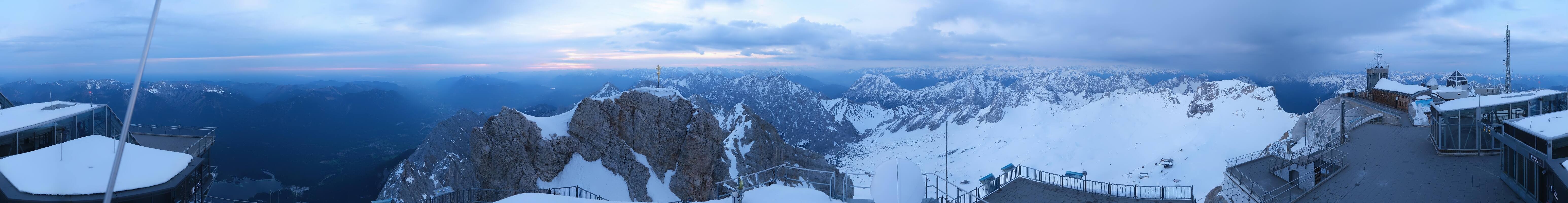 Archived image Webcam Panoramic View Zugspitze