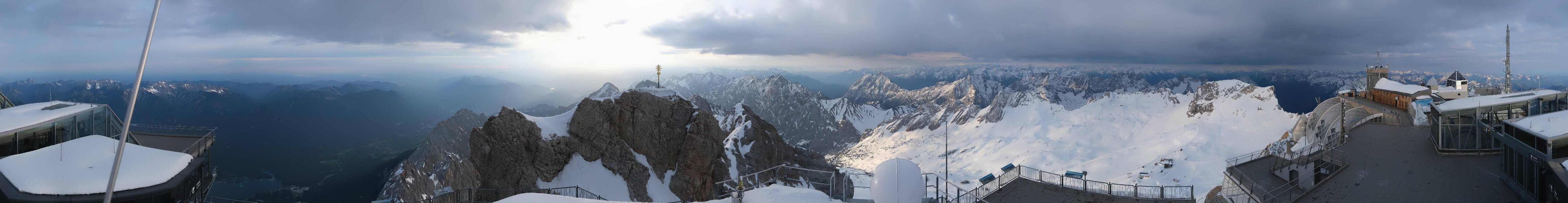 Archived image Webcam Panoramic View Zugspitze