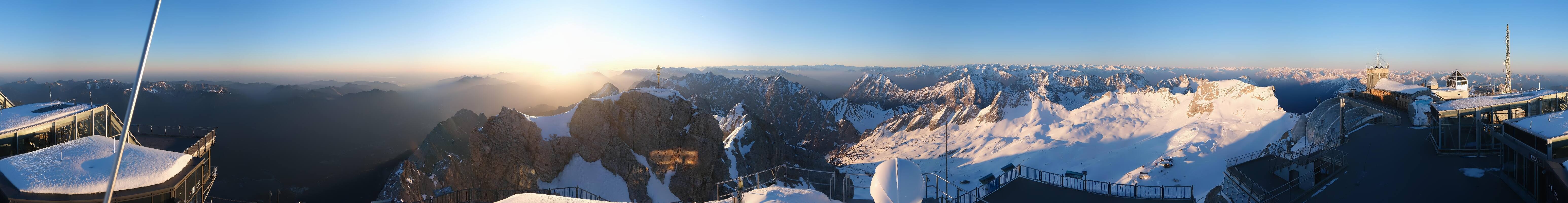 Archived image Webcam Panoramic View Zugspitze