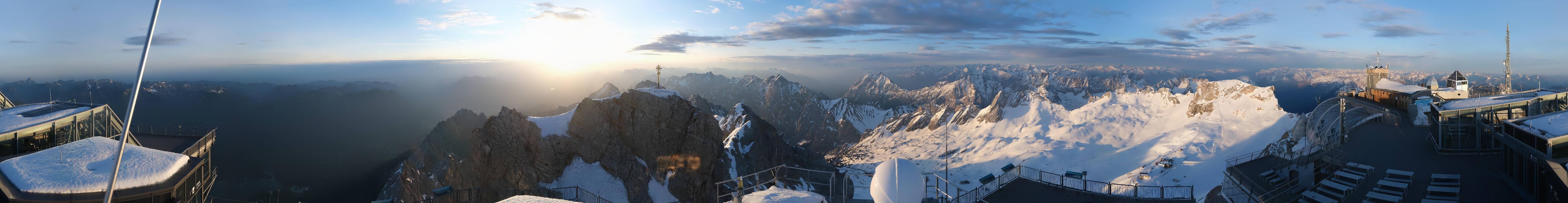 Archived image Webcam Panoramic View Zugspitze