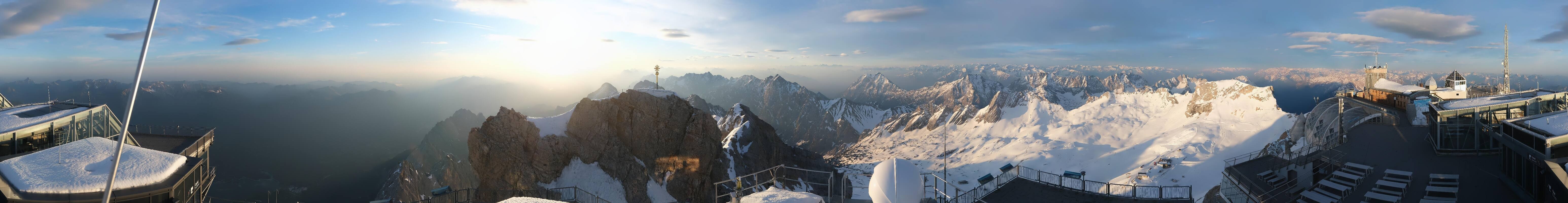 Archiv Foto Webcam Zugspitze: Panoramablick vom Gipfel