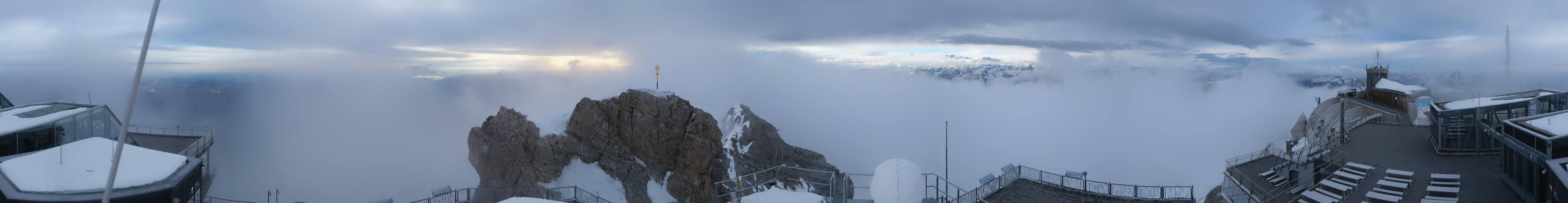 Archiv Foto Webcam Zugspitze: Panoramablick vom Gipfel