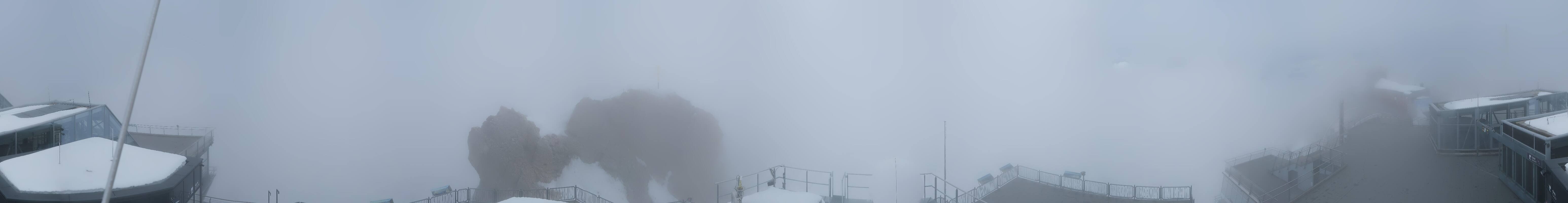 Archiv Foto Webcam Zugspitze: Panoramablick vom Gipfel