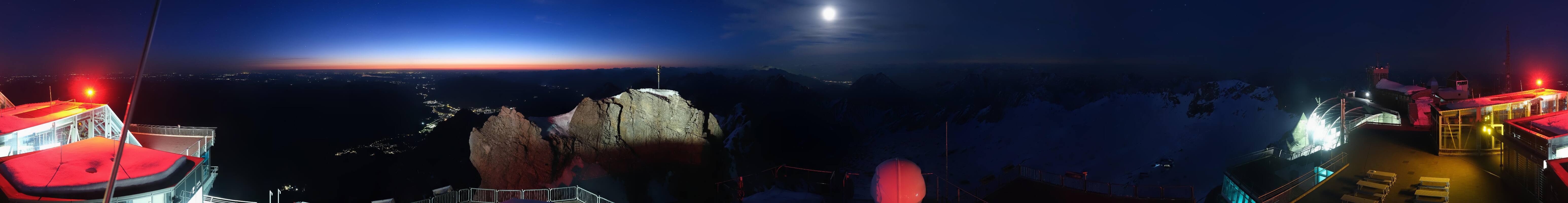 Archiv Foto Webcam Zugspitze: Panoramablick vom Gipfel