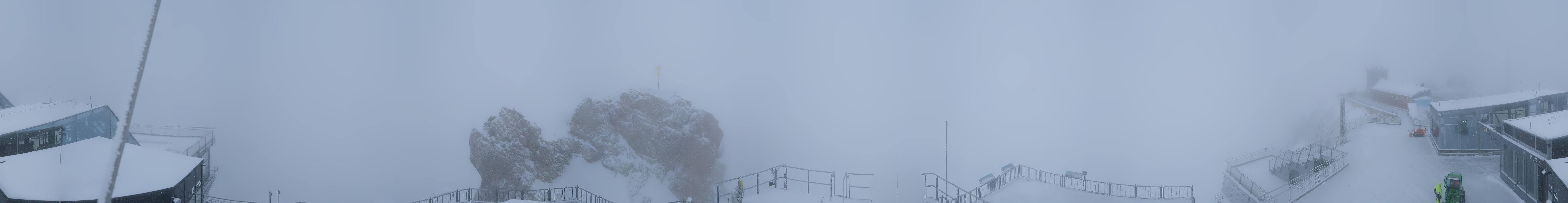 Archiv Foto Webcam Zugspitze: Panoramablick vom Gipfel