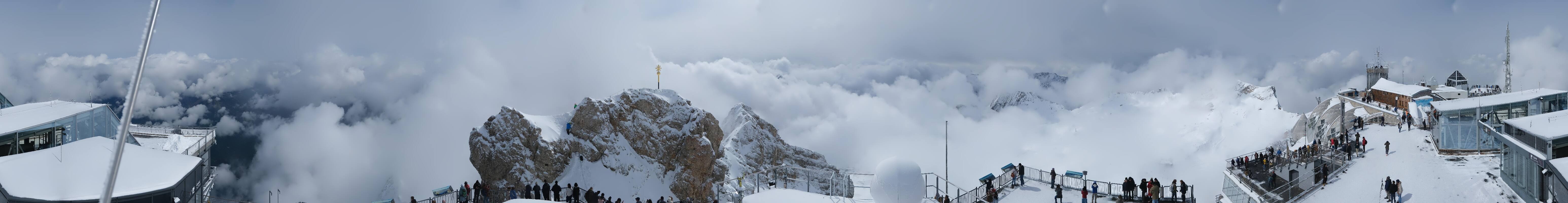Archiv Foto Webcam Zugspitze: Panoramablick vom Gipfel