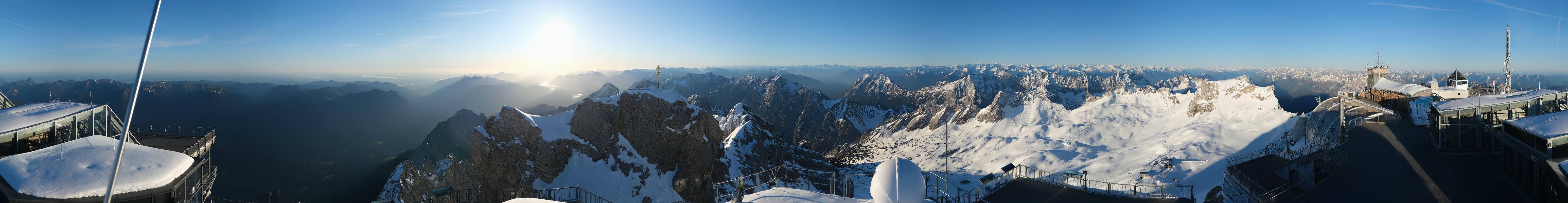 Archiv Foto Webcam Zugspitze: Panoramablick vom Gipfel