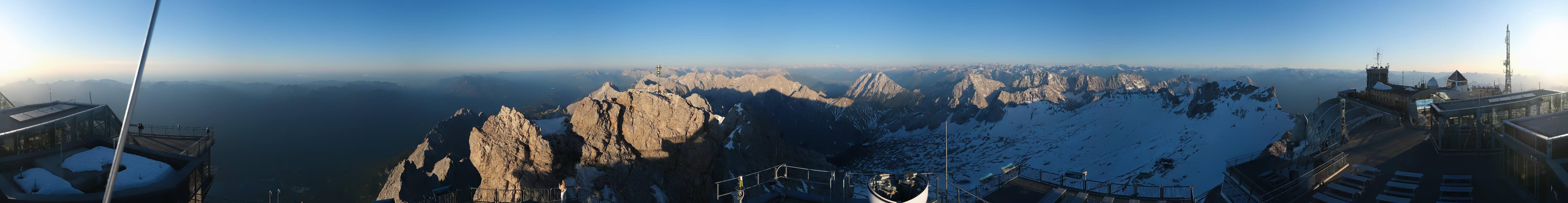 Archived image Webcam Panoramic View Zugspitze