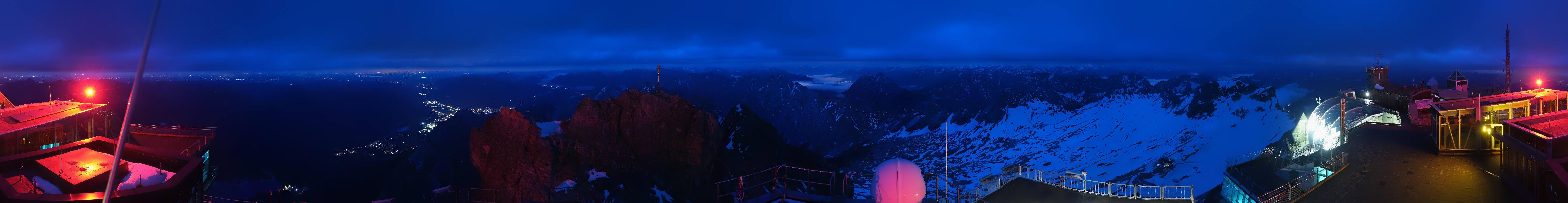 Archiv Foto Webcam Zugspitze: Panoramablick vom Gipfel
