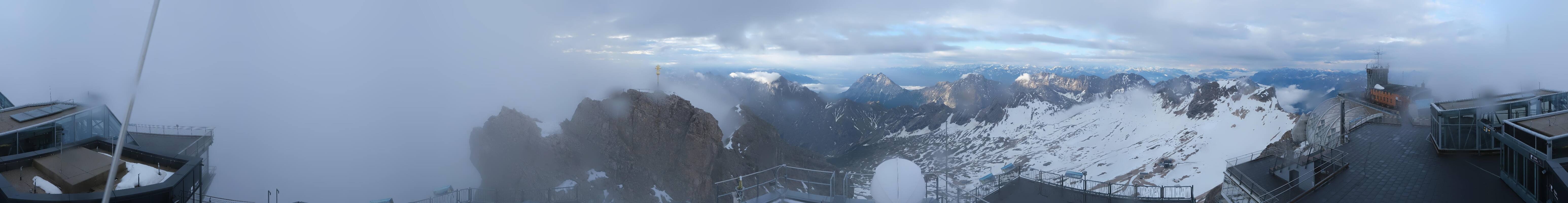Archiv Foto Webcam Zugspitze: Panoramablick vom Gipfel