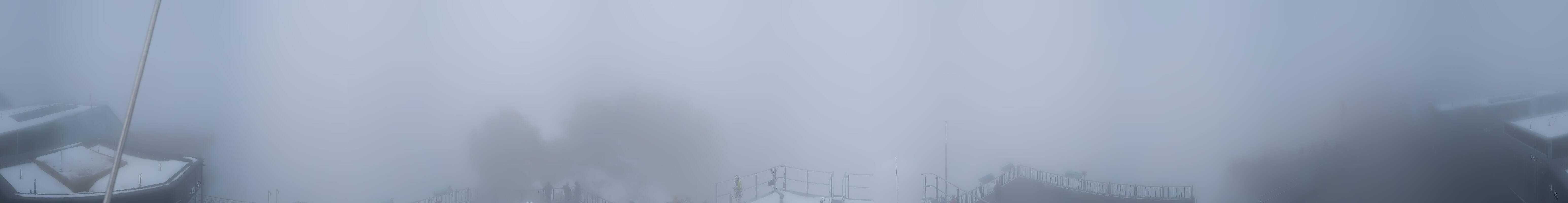 Archiv Foto Webcam Zugspitze: Panoramablick vom Gipfel