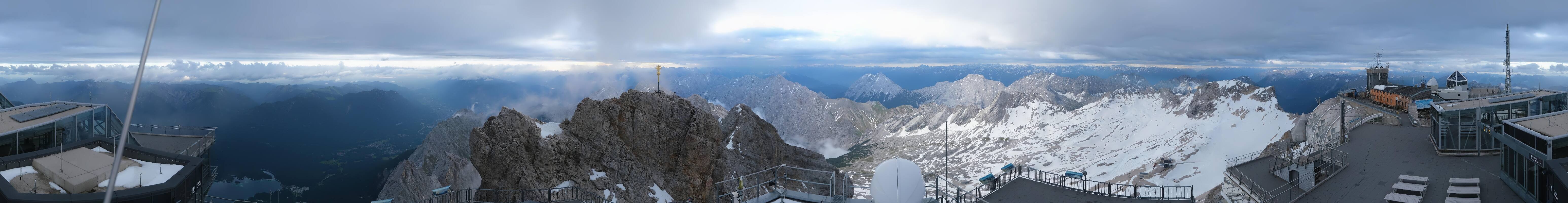 Archiv Foto Webcam Zugspitze: Panoramablick vom Gipfel