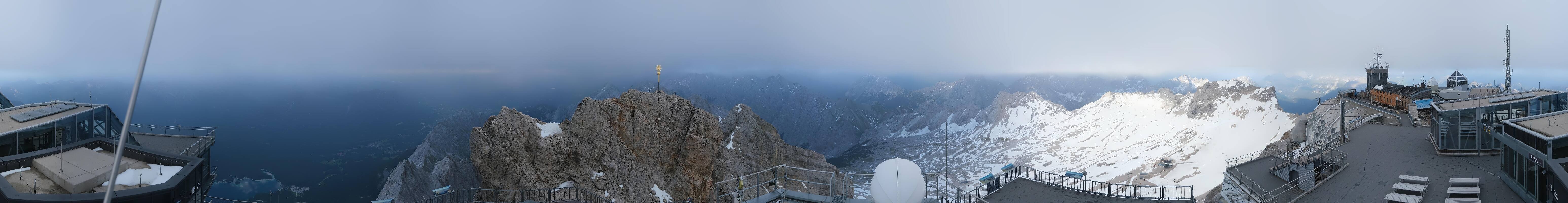 Archiv Foto Webcam Zugspitze: Panoramablick vom Gipfel
