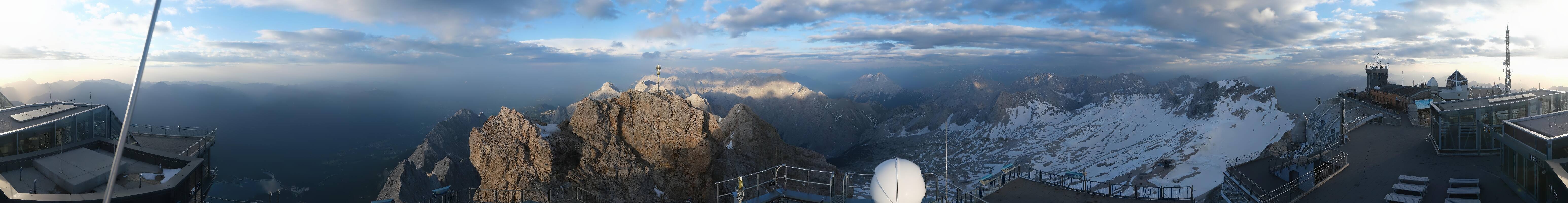 Archived image Webcam Panoramic View Zugspitze