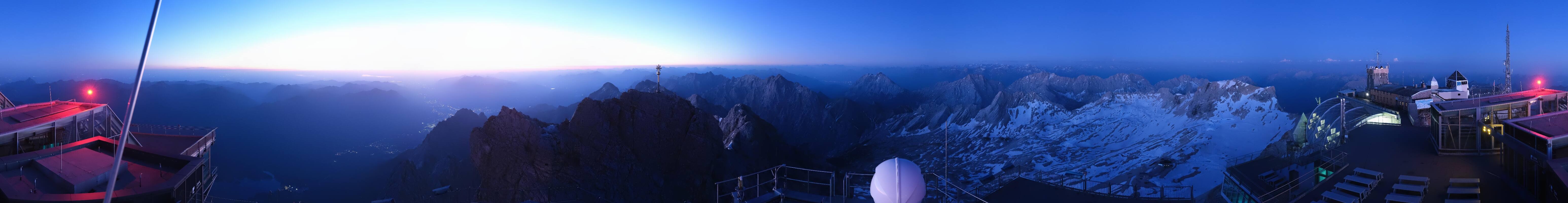 Archiv Foto Webcam Zugspitze: Panoramablick vom Gipfel