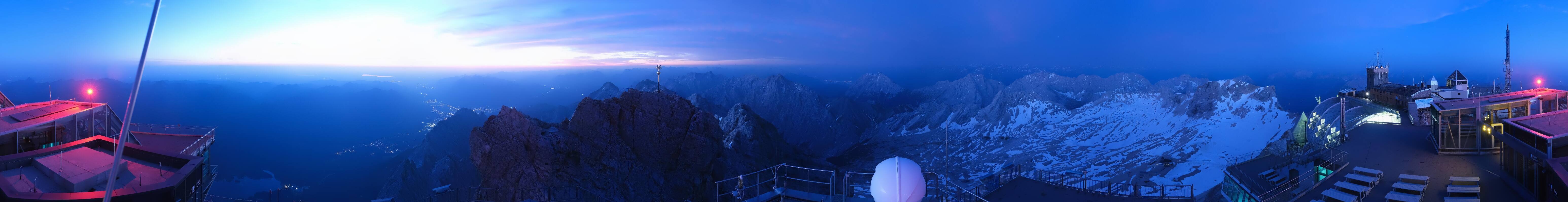 Archived image Webcam Panoramic View Zugspitze