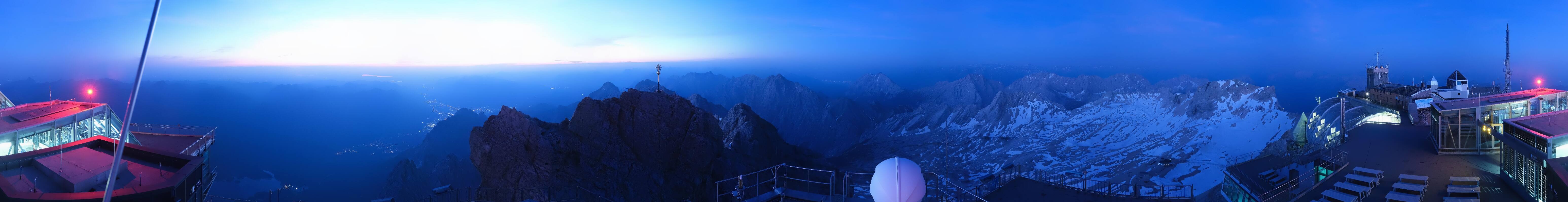 Archiv Foto Webcam Zugspitze: Panoramablick vom Gipfel