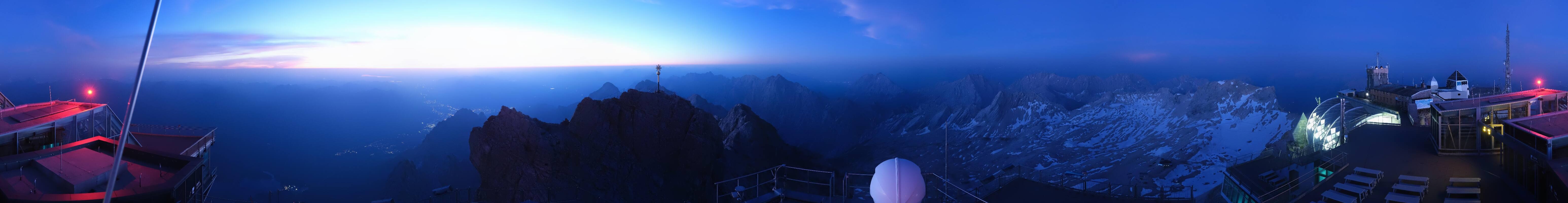Archiv Foto Webcam Zugspitze: Panoramablick vom Gipfel
