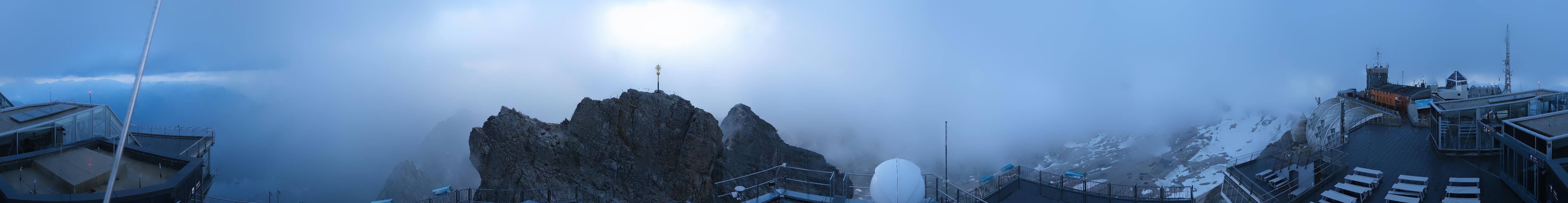 Archiv Foto Webcam Zugspitze: Panoramablick vom Gipfel