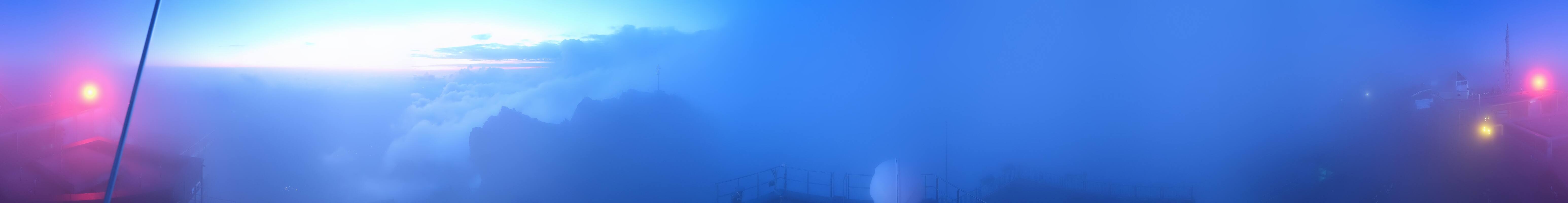 Archiv Foto Webcam Zugspitze: Panoramablick vom Gipfel