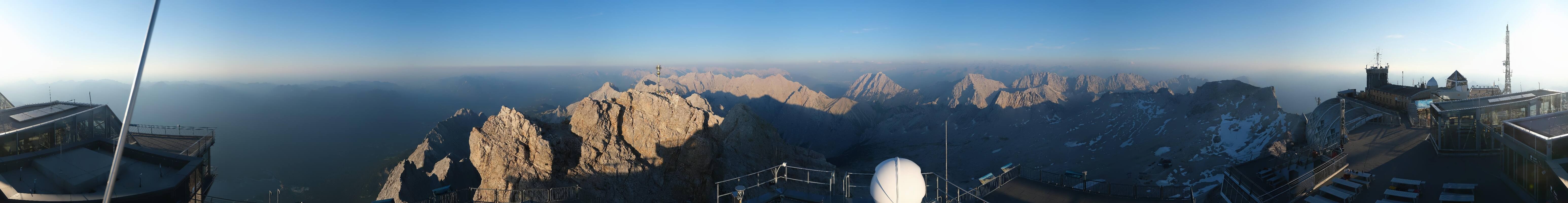 Archiv Foto Webcam Zugspitze: Panoramablick vom Gipfel