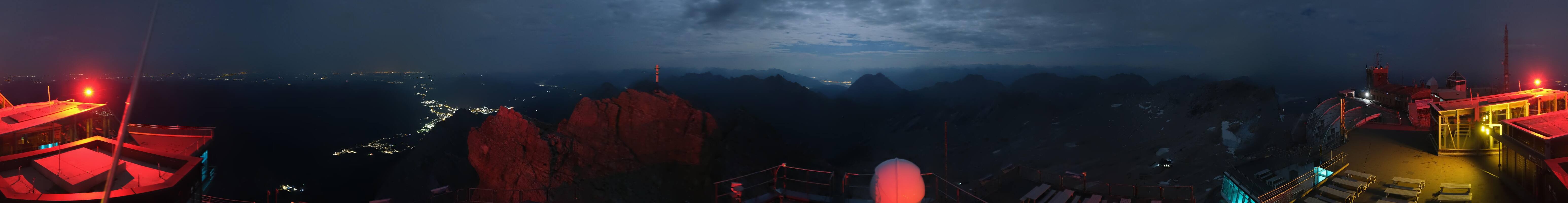 Archiv Foto Webcam Zugspitze: Panoramablick vom Gipfel