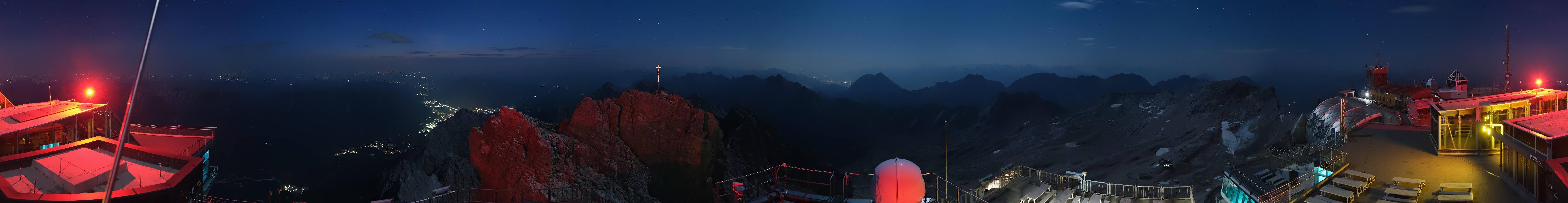 Archiv Foto Webcam Zugspitze: Panoramablick vom Gipfel
