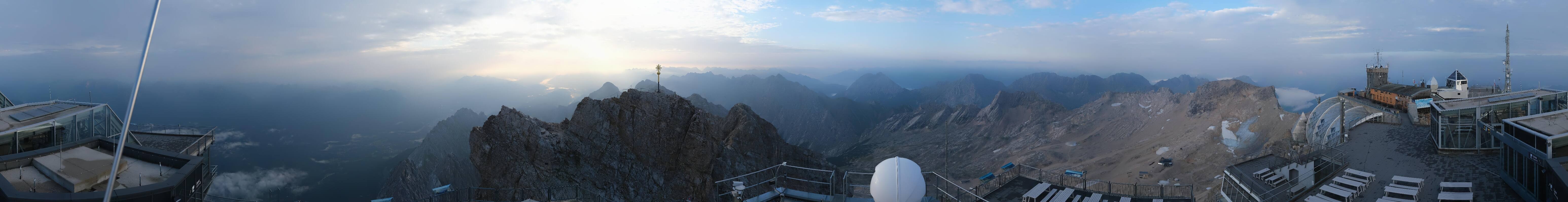 Archiv Foto Webcam Zugspitze: Panoramablick vom Gipfel
