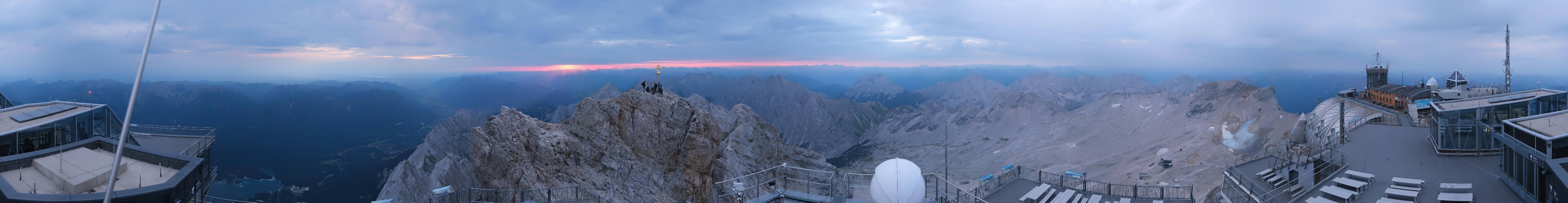Archiv Foto Webcam Zugspitze: Panoramablick vom Gipfel