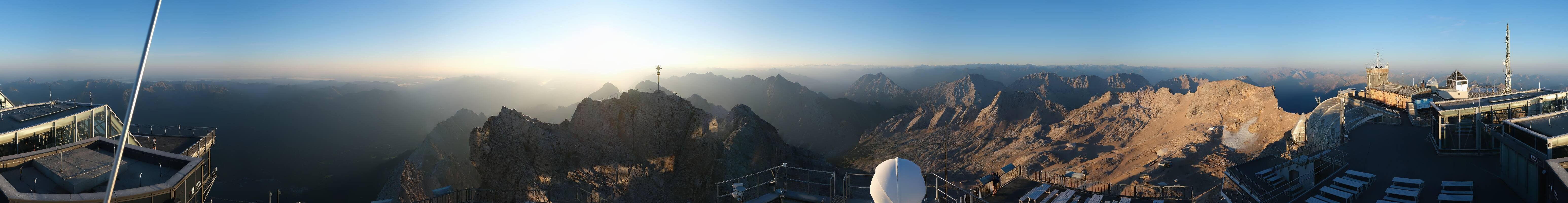 Archiv Foto Webcam Zugspitze: Panoramablick vom Gipfel