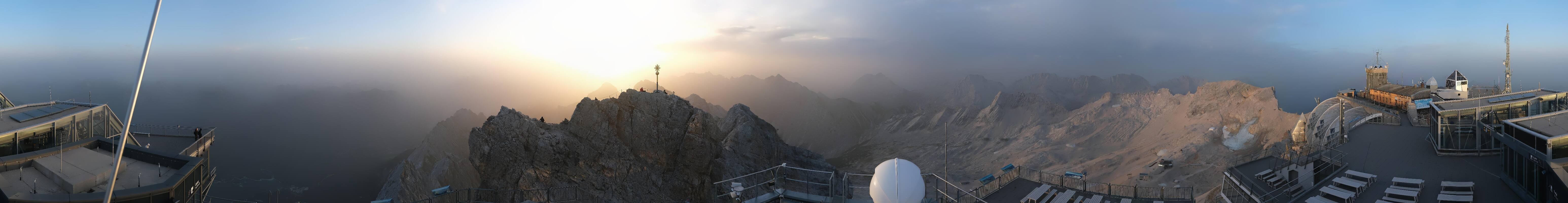 Archiv Foto Webcam Zugspitze: Panoramablick vom Gipfel