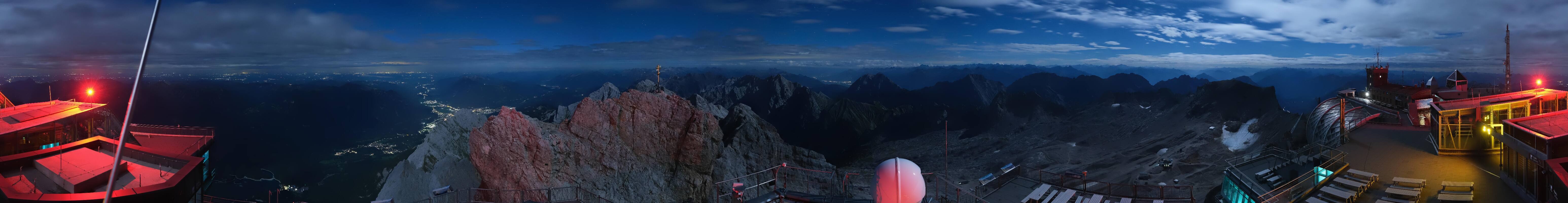Archiv Foto Webcam Zugspitze: Panoramablick vom Gipfel