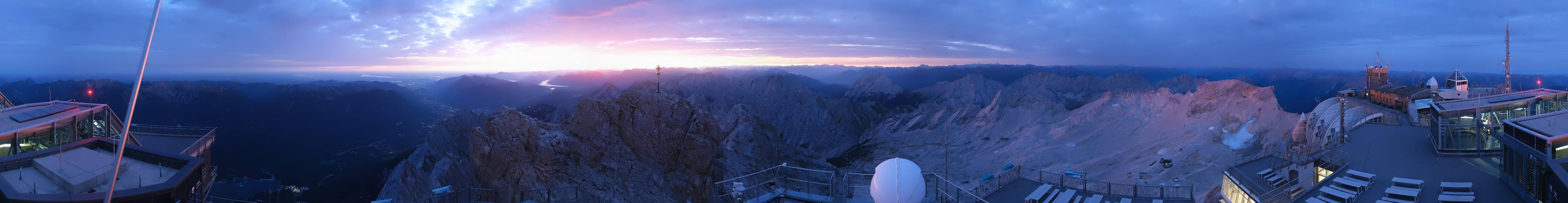 Archiv Foto Webcam Zugspitze: Panoramablick vom Gipfel